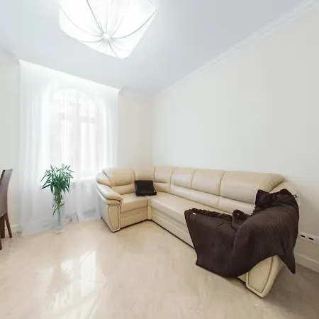 Braun Apartment *