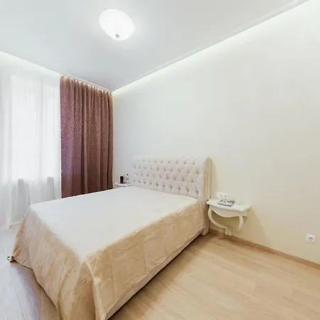 Braun Apartment